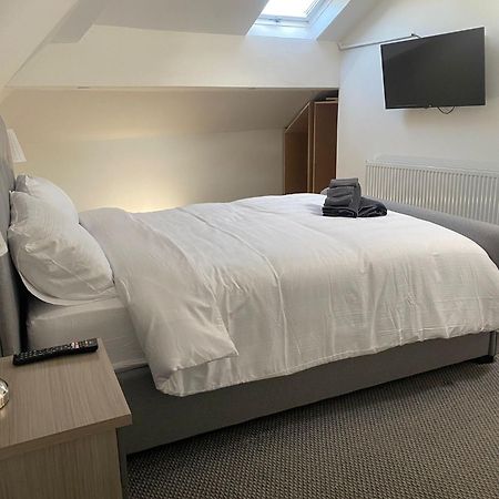 Spacious 2 Bedroom Apartment Liverpool Exteriör bild